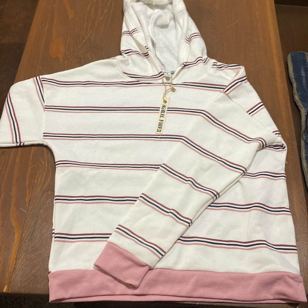 *BRAND NEW* Women’s S Hoodie